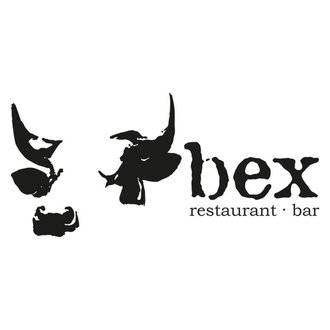 Ein schwarzes Logo mit stilisierten Kuh- und Bullenfiguren. Der Name "bex" steht darunter, zusammen mit den Worten "restaurant · bar". | © bex - restaurant - bar Logo