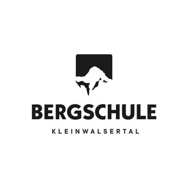 Logo of Bergschule Kleinwalsertal featuring a mountain silhouette above the text 'BERGSCHULE' and 'KLEINWALSERTAL' below. | © Bergschule Kleinwalsertal